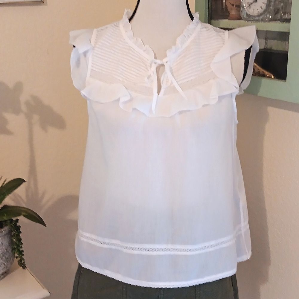 Banana Republic Sweet Cotton Blouse Cottagecore. Prairie. Coastal Cowgirl